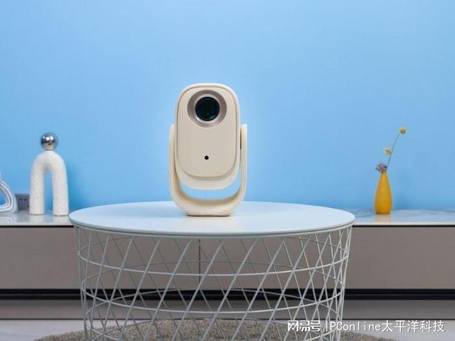 千元投影也能“投得准、看得清、玩得稳”？哈趣Q1 Max给答案